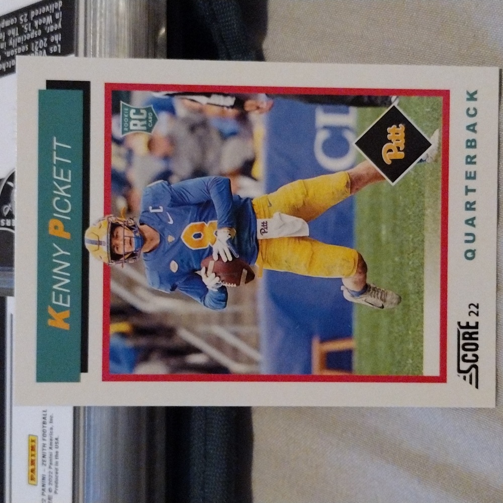 Kenny pickett ROOKIE THROWBACK 2022 score